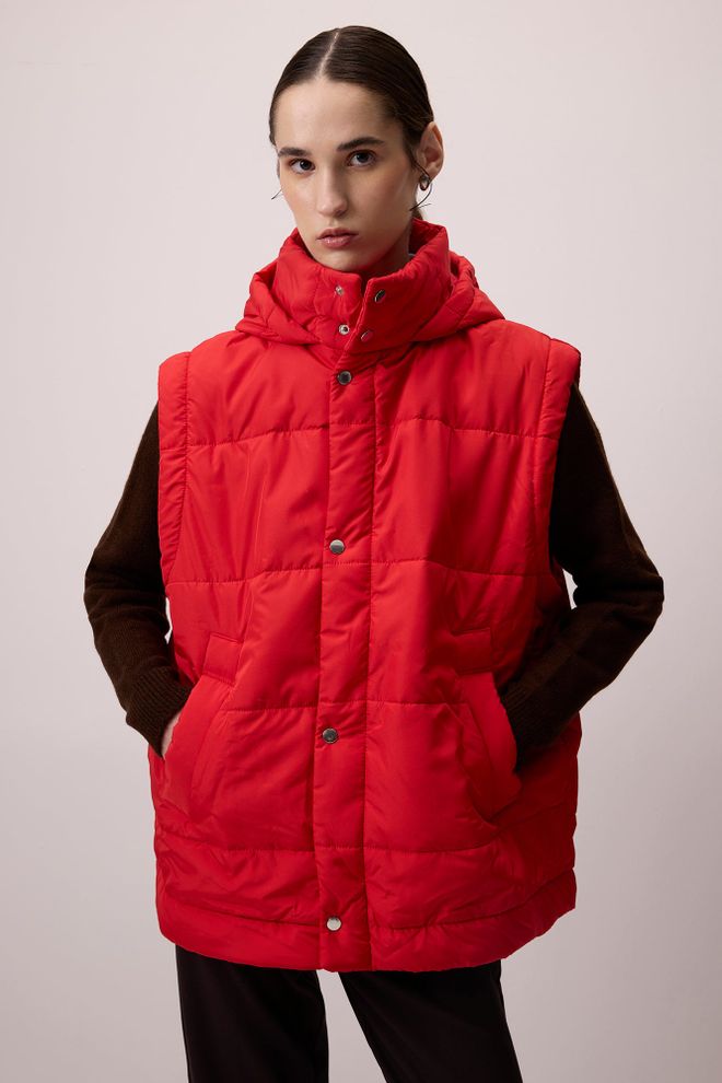 Touche Prive صدار أحمر مقاس كبير كاجوال رياضات ملابس بالجملة غير رسمي