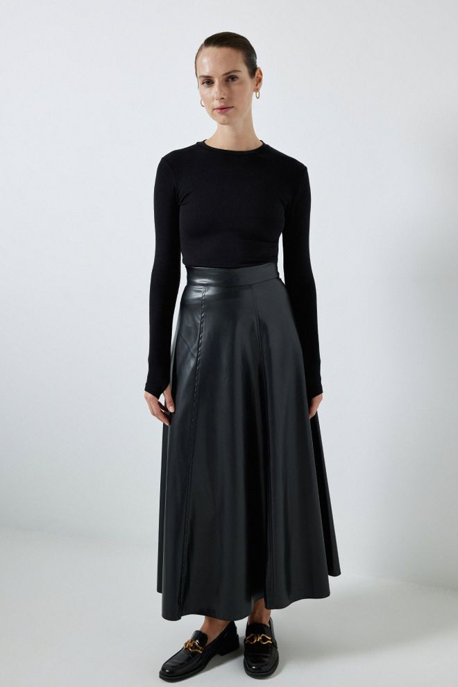 Touche Prive Body Élégant Ajusté Noir Avec Manches Longues Vêtements en gros Décontracté