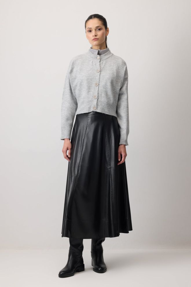 Touche Prive Siva Kardigan S Visokim Izrezom I Gumbima Veleprodaja odjeće Posao