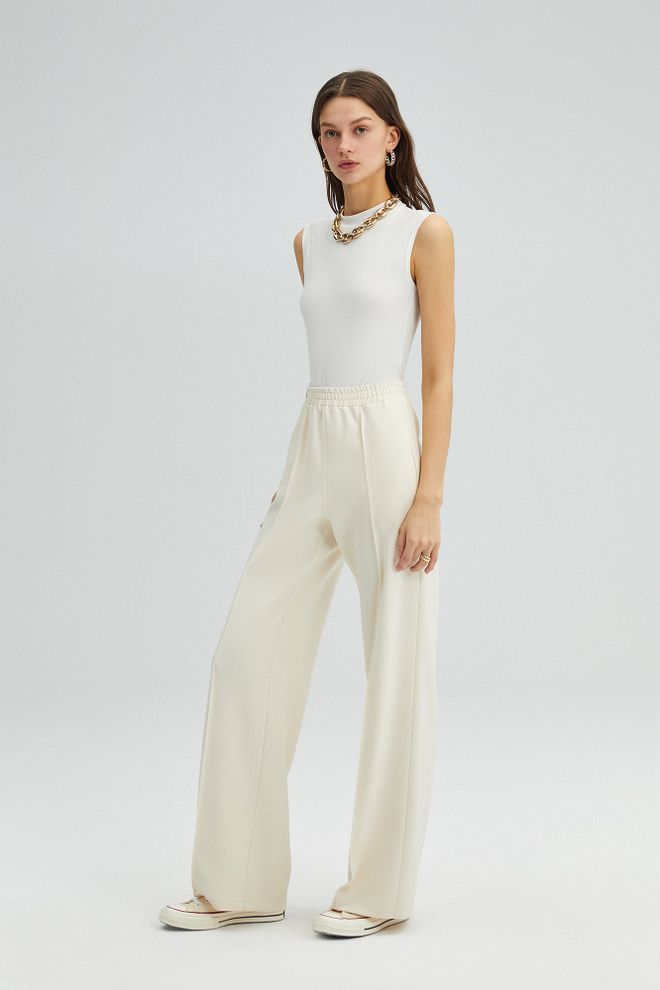 Touche Prive White Tapered/Carrot High Waist Pants Wholesale Clothing Spring