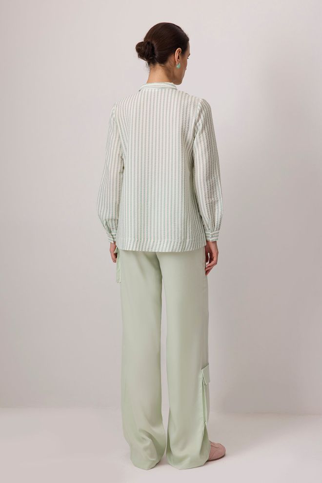 Touche Prive Zeleno Črtasta Majica S Polo Ovratnikom In Gumbi Oblačila na debelo Skromno