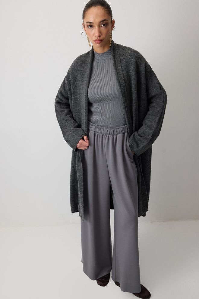 Touche Prive Cardigan Grigio Casual Elegante Oversize Abbigliamento all'ingrosso Modesto