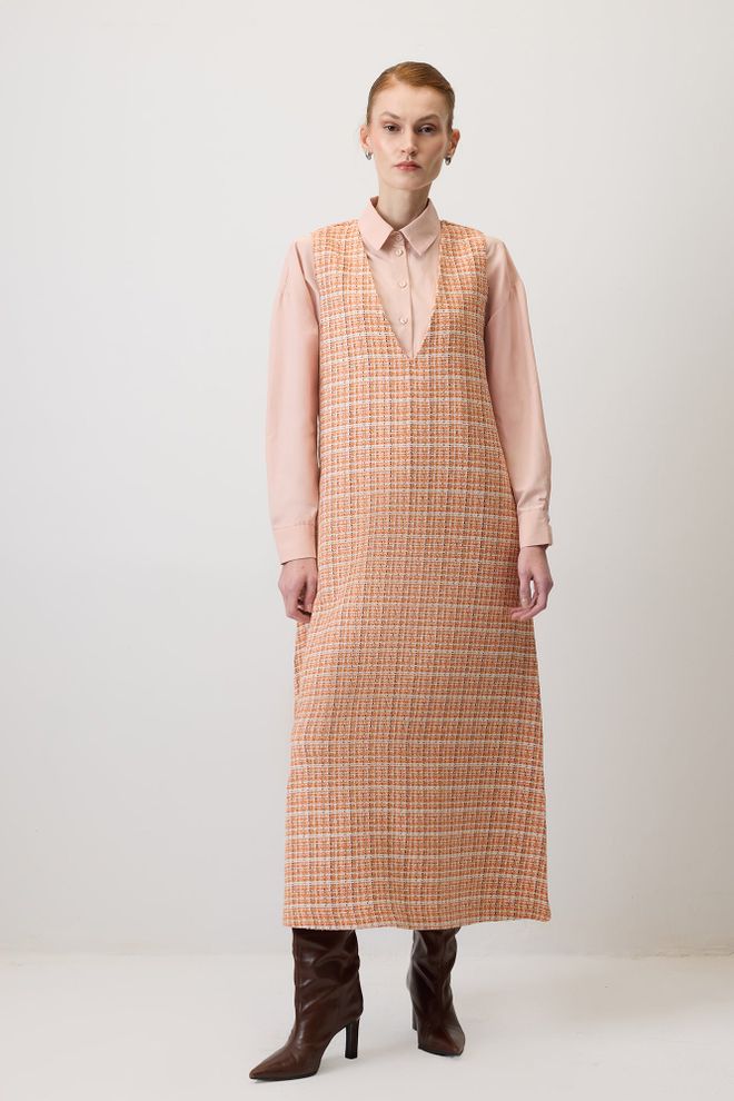 Touche Prive Turuncu Kareli Tesettür Midi Düz Elbise Uzun Düz Kol V Yakalı Toptan Giyim Tesettür