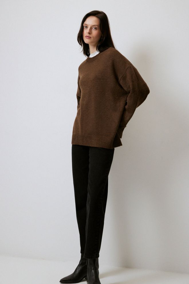 Touche Prive Pulover Maro Croială Supradimensionată Cu Decolteu Rotund Îmbrăcăminte cu ridicata Casual