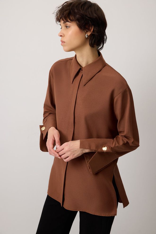 Touche Prive Chemise Brun Élégante Formelle Décontractée Vêtements en gros Décontracté