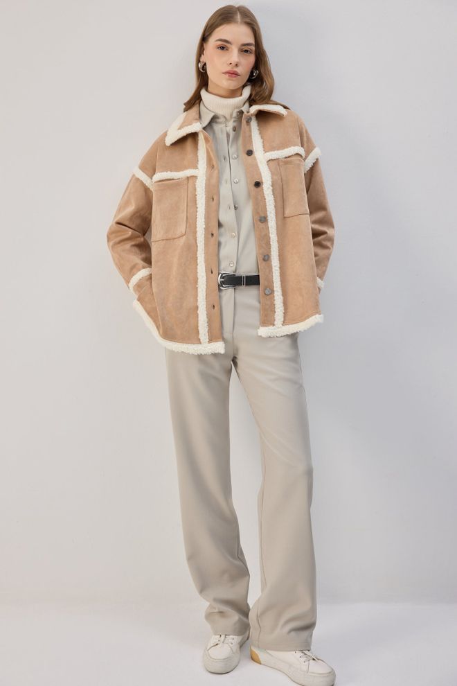 Touche Prive Chemise Beige Décontractée Grande Taille Col Polo Vêtements en gros Décontracté