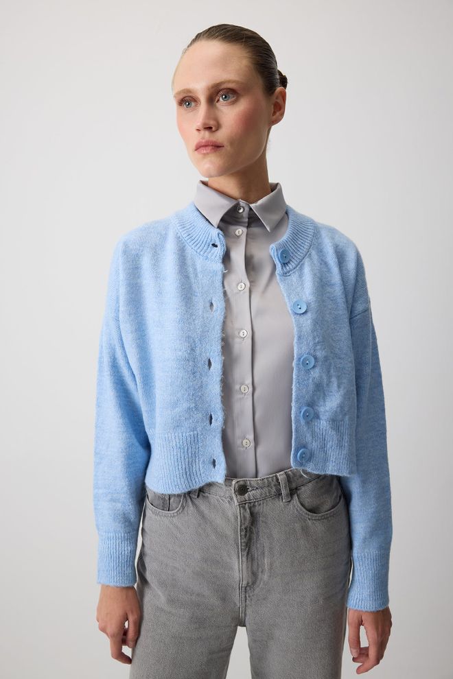 Touche Prive Plava Kardigan S Gumbima I Okruglim Ovratnikom Veleprodaja odjeće 1