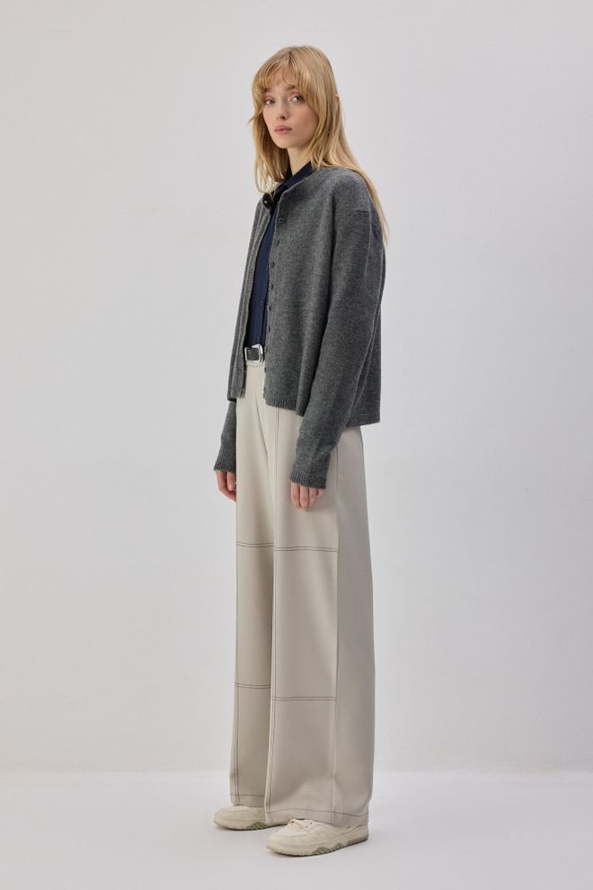 Touche Prive Smėlio Spalvos Palazzo Kelnės Su Plačiomis Kojų Ir Vidurio Liemeniu Didmeninė prekyba drabužiais Kokteilinė