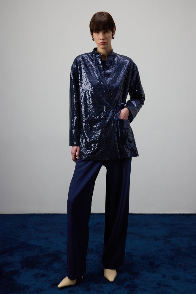 Touche Prive Navy Blue Kimono Elegant Sequined Tie Closure Wholesale Clothing Spring