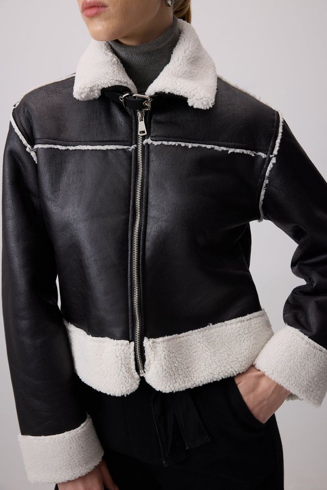 Touche Prive Schwarzer Aviator Mantel Mit Reißverschluss Großhandelskleidung Lässig