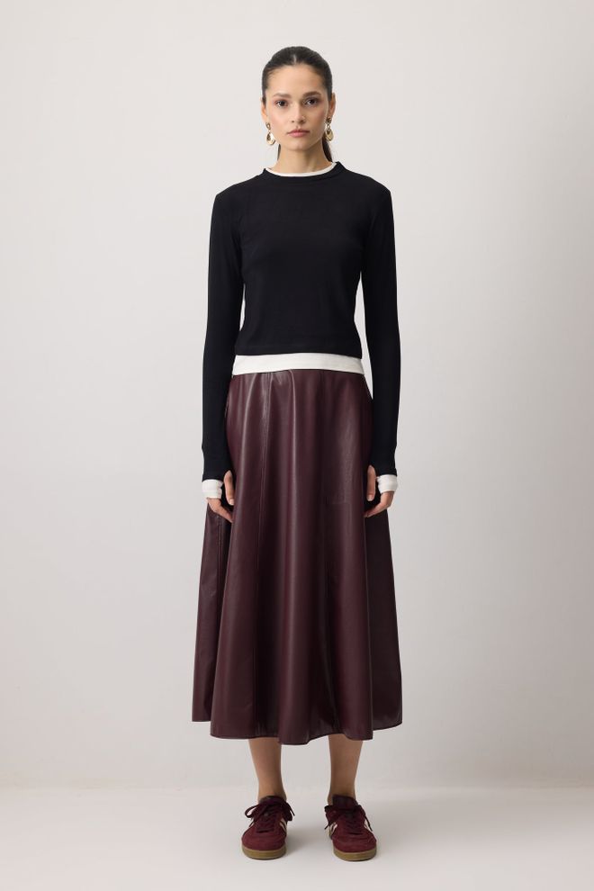 Touche Prive Siyah Dar Kalıp Tesettür Bluz Yuvarlak Yaka İle Toptan Giyim Tesettür