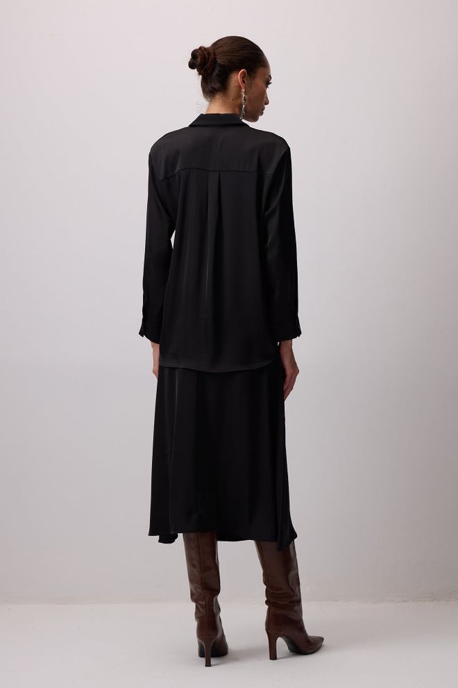 Touche Prive Crna Formalna Ležerna Majica Veleprodaja odjeće Ležerni