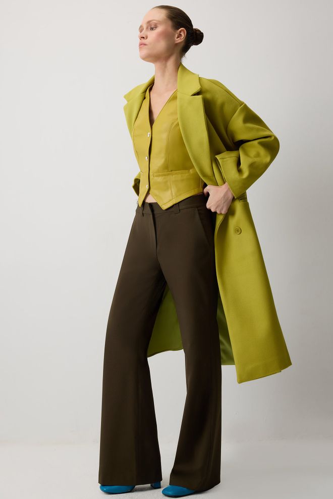 Touche Prive Πράσινο Κομψό Κροπ Αμάνικο Μπλουζάκι Χονδρικό εμπόριο ενδυμάτων Σοδειά