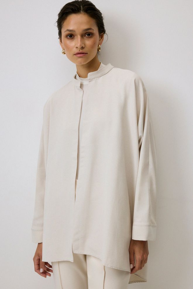 Touche Prive Kimono Beige Con Vestibilità Oversize E Collo A Scialle Abbigliamento all'ingrosso Modesto