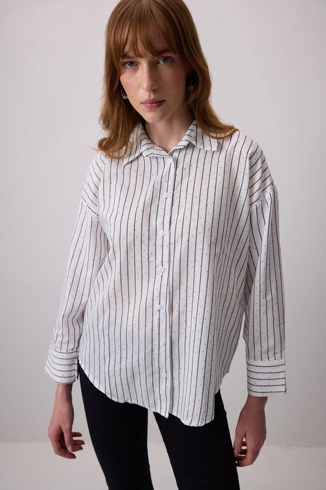 Touche Prive Bijela Ležerna Elegantna Majica S Polo Orezom Veleprodaja odjeće Ležerni