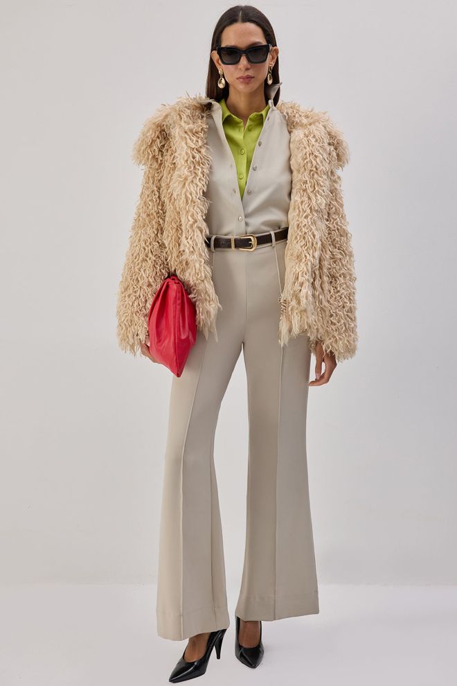 Touche Prive Bej Kürklü Kaban Çentikli Yaka Bol Kalıp Toptan Giyim Gündelik