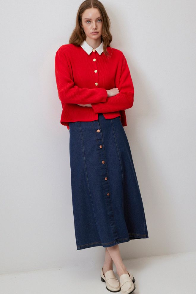 Touche Prive Cardigan Rosso Con Collo A Polo E Chiusura Con Bottoni Abbigliamento all'ingrosso Casuale