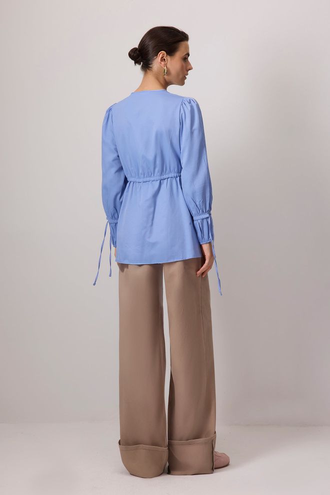 Touche Prive Plavi Skromni Kimono S Vezom I Kosim Džepom Veleprodaja odjeće Skroman