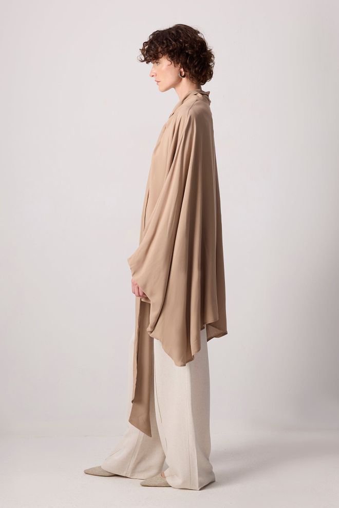 Touche Prive Bež Kimono S Vezanjem I Ekstra Dugim Rukavima Veleprodaja odjeće Skroman