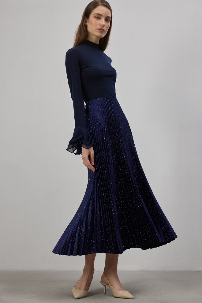 Touche Prive Navy Blue Pleated Maxi Skirt Wholesale Clothing Casual