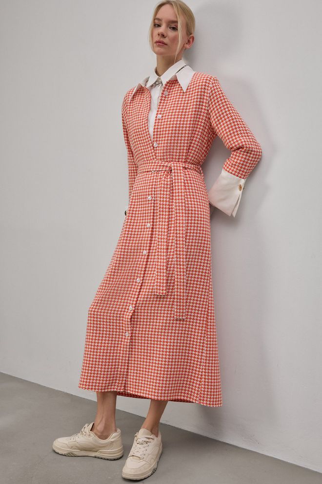 Touche Prive فستان أحمر أنيق بنقشة Houndstooth متوسطة الطول بقصة قميص ملابس بالجملة كلاسيكي