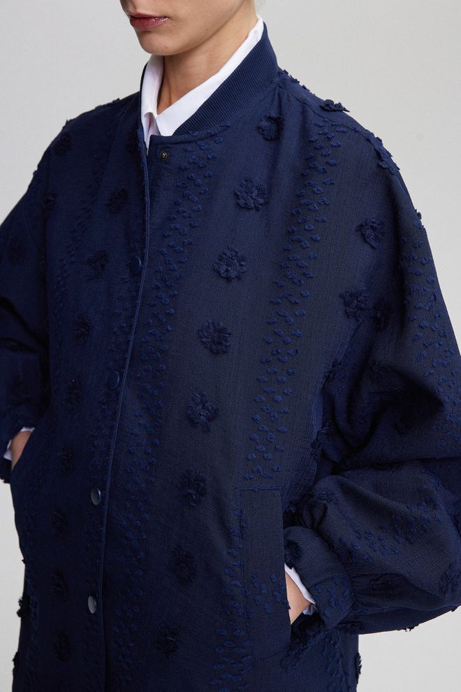 Touche Prive Marineblaues Überhemd Jacke Mit Bandkragen Großhandelskleidung Lässig