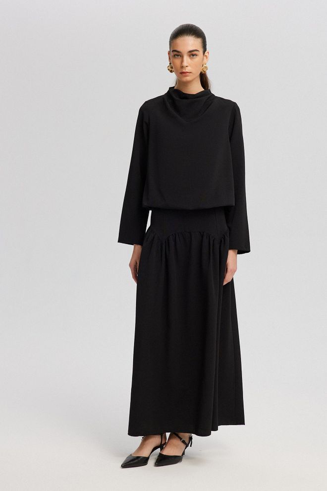 Touche Prive Blusa Negra Elegante Con Cuello Redondo Ropa al por mayor Modesto