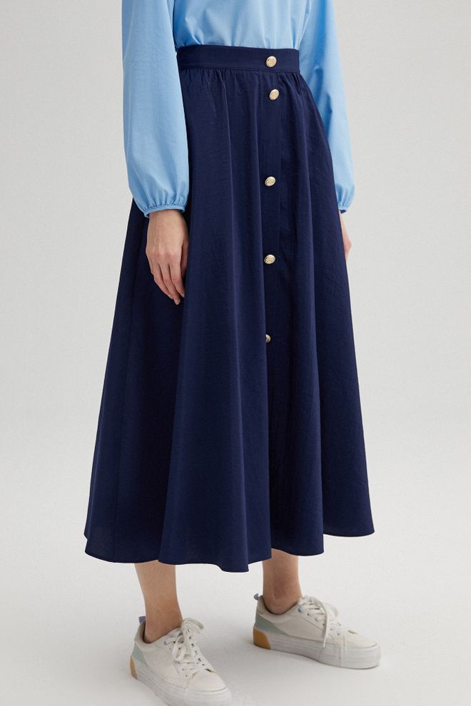 Touche Prive Tamsiai Mėlyna Klostuota Midi Sijonas Su Aukštu Liemeniu Ir Sagaidytas Didmeninė prekyba drabužiais Apykaklė su įkirpimu