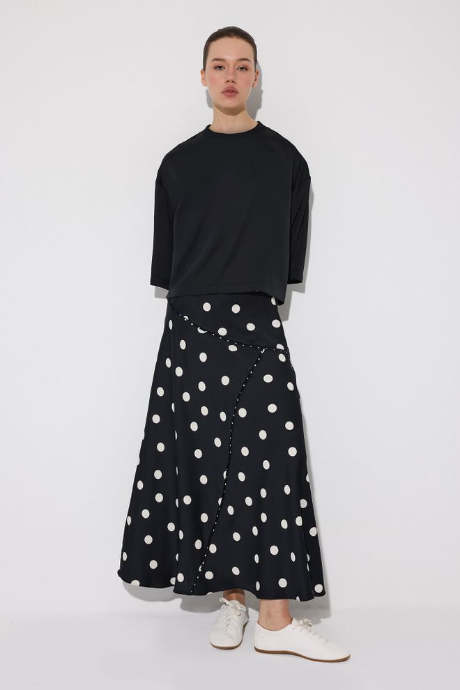 Touche Prive Falda Larga Negra Con Lunares Cintura Alta Y Corte Acampanado Ropa al por mayor Casual