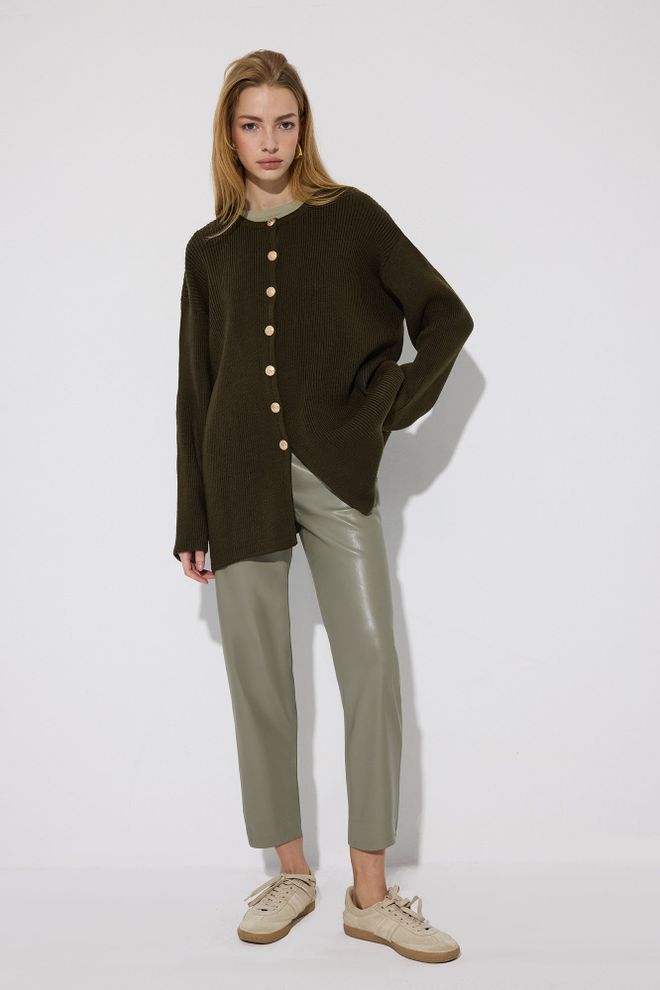 Touche Prive Green Oversized Cardigan With Buttoned Closure Wholesale Clothing 1