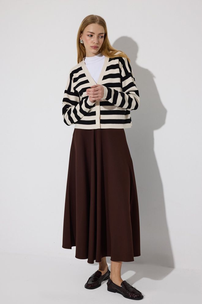 Touche Prive Brown Flared Maxi Skirt With High Waist Wholesale Clothing Modest