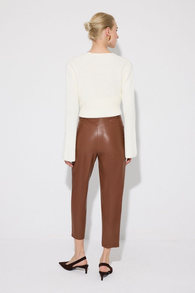 Touche Prive Brown Elegant Tapered Cropped Pants Wholesale Clothing Spring