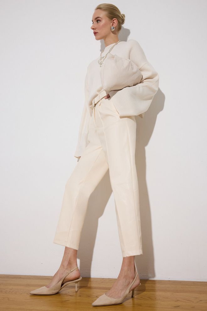 Touche Prive Beige Elegant High Waist Tapered Pants Wholesale Clothing Vintage