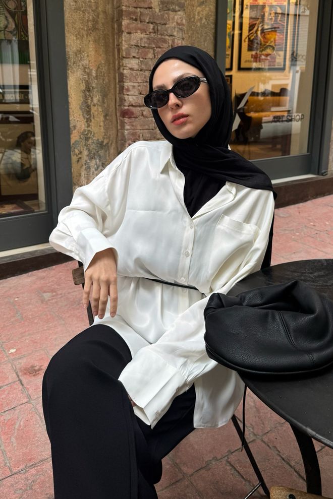 Touche Prive Chemise Blanche Oversize À Col Grand père Boutonnée Vêtements en gros Modeste