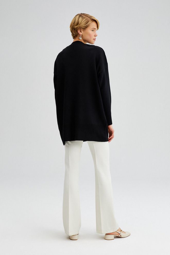 Touche Prive Black Elegant Oversized Crew Neck Sweater Wholesale Clothing Lounge