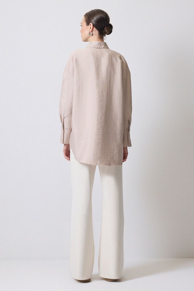 Touche Prive Chemise Beige Décontractée Oversize Col Polo Vêtements en gros Modeste