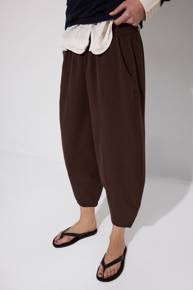 Touche Prive Brown Mom Pants With Wide Leg And Cropped Length Wholesale Clothing Spring