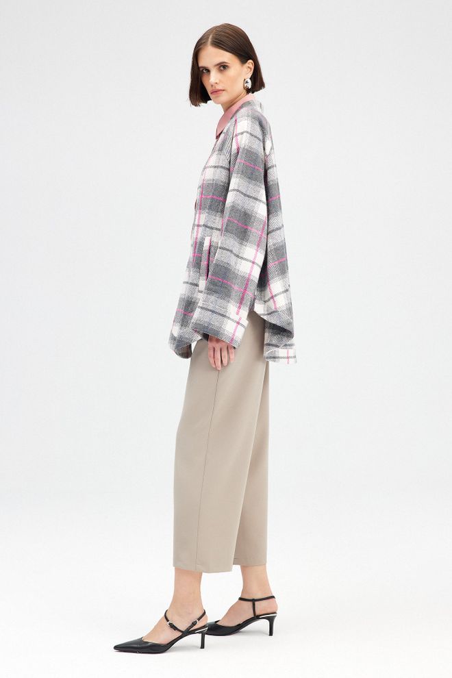 Touche Prive Pink Checkered Kimono With Notched Neck And Open Front Wholesale Clothing Casual