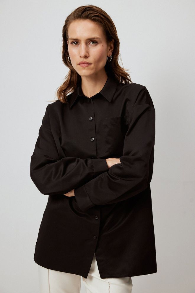 Touche Prive Black Shirt With Oversized Fit And Buttoned Closure Wholesale Clothing 1