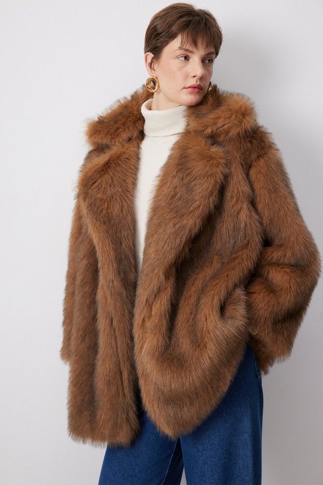 Touche Prive Brown Fur Oversized Fit Coat With Notched Collar Wholesale Clothing Work