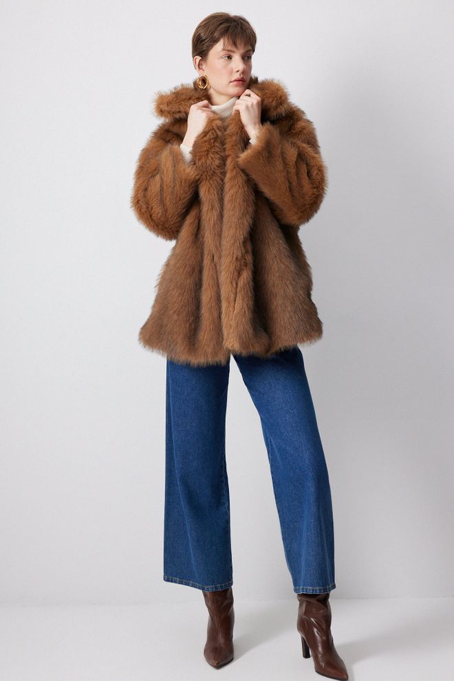 Touche Prive Brown Fur Oversized Fit Coat With Notched Collar Wholesale Clothing Fall