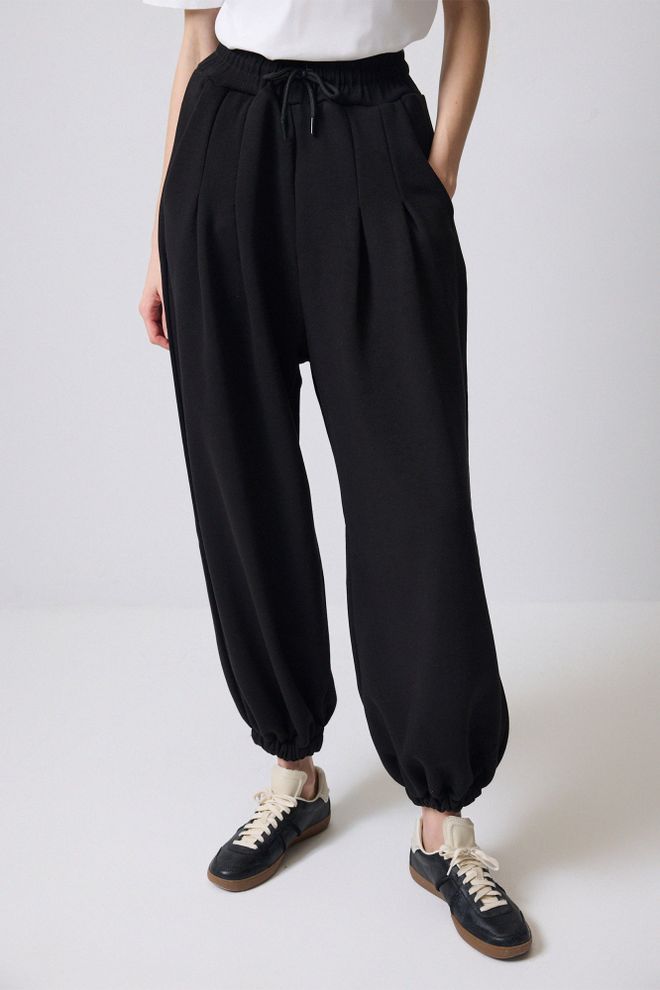 Touche Prive Black Tracksuit With Balloon Leg Jogger Pants Wholesale Clothing Spring
