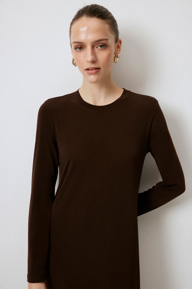 Touche Prive Brown Maxi Sweater Dress With Long Sleeves Wholesale Clothing Lounge
