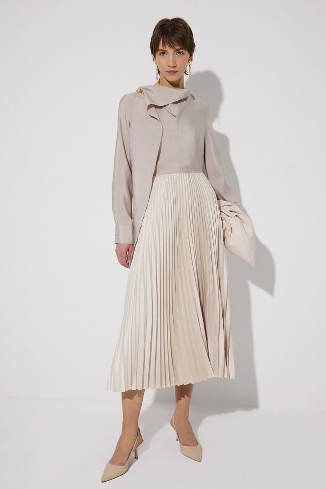 Touche Prive Túnica Beige Elegante Abotonada Con Cuello Chal Ropa al por mayor Modesto