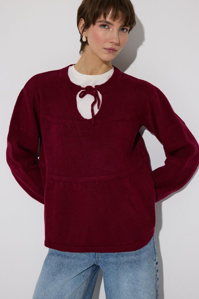 Touche Prive Claret Red Sweater With Oversized Fit And Round Neck Wholesale Clothing 1