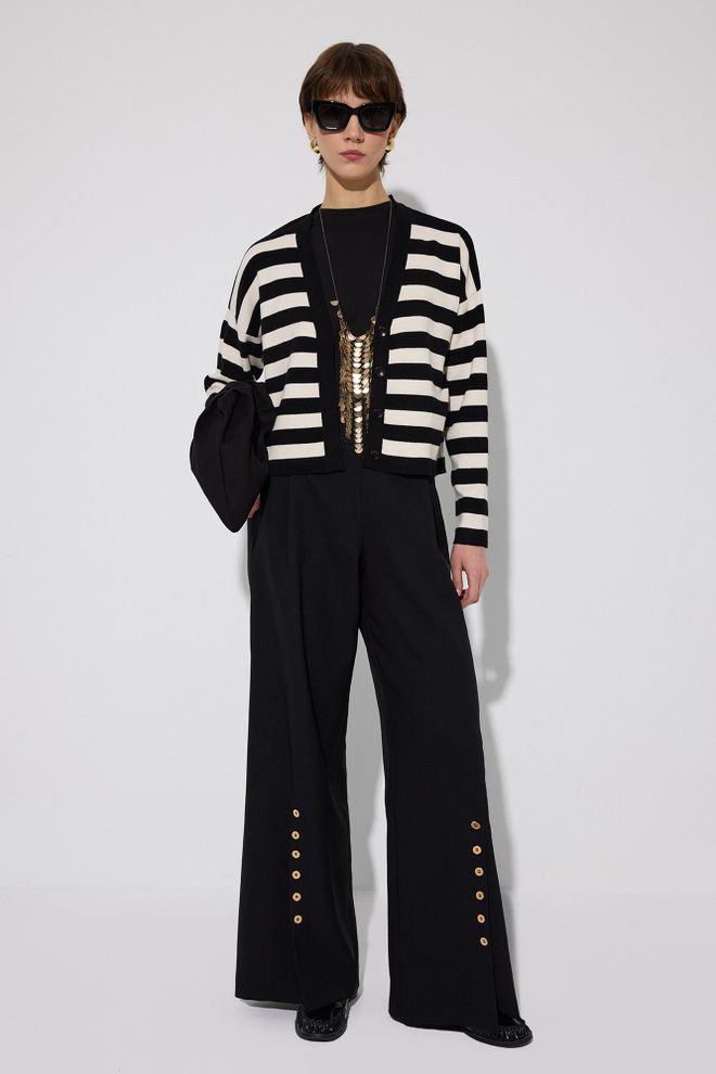 Touche Prive Black Striped Regular Fit V Neck Cardigan Wholesale Clothing Casual