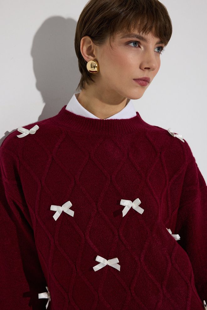 Touche Prive Claret Red Sweater With Plaid Oversized Fit Wholesale Clothing 1