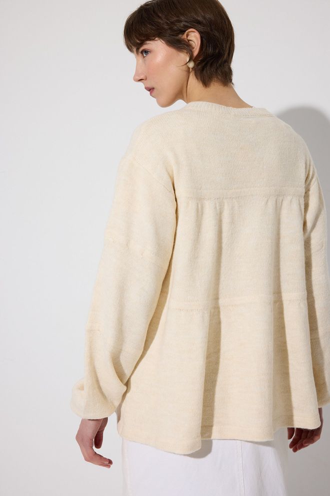 Touche Prive Beige Sweater With Keyhole Neck And Long Sleeves Wholesale Clothing Casual