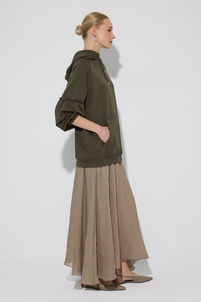 Touche Prive Žalios Spalvos Oversized Megztinis Su Gaubtu Ir Raukiniais 3/4 Rankovėmis Didmeninė prekyba drabužiais Apykaklė su įkirpimu