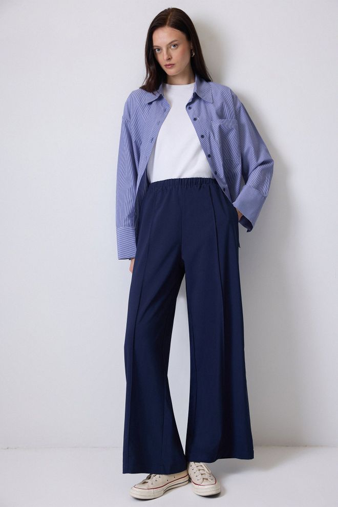 Touche Prive Palazzo Hlače Mornarsko Plave S Visokim Strukom I Pritezanjem Veleprodaja odjeće Ležerni